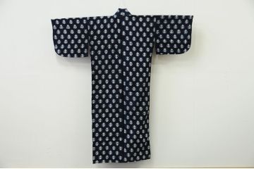 アンティーク雑貨　○古い木綿着物　5点(絣古布材料)