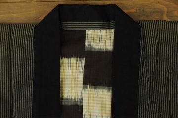 アンティーク家具　○古い木綿着物　4点(絣古布材料)