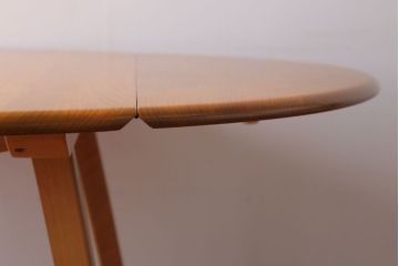 アンティーク家具　イギリスERCOL(アーコール)　ウィンザーシリーズ　ドロップリーフテーブル(バタフライテーブル)(2)