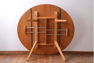 アンティーク家具　イギリスERCOL(アーコール)　ウィンザーシリーズ　ドロップリーフテーブル(バタフライテーブル)(2)