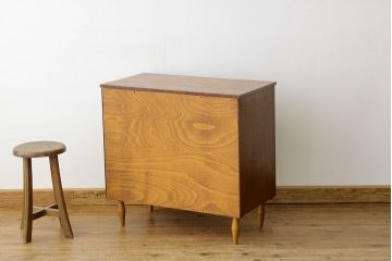 ヴィンテージ家具　イギリスビンテージ1960年代ミッドセンチュリー北欧チェスト・ドロワー・引き出し