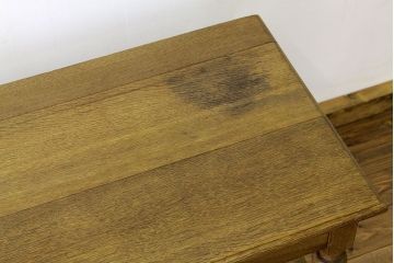 ヴィンテージ家具　イギリスビンテージ　オーク材センターテーブル