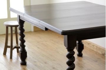 アンティーク家具　イギリスアンティーク　ツイストレッグエクステンションテーブル(オーク材)