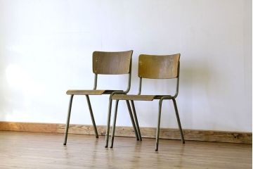 ヴィンテージ家具　イギリスビンテージ　スクールパイプチェア2脚セット　スタッキング椅子