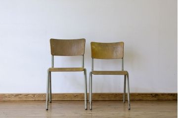 ヴィンテージ家具　イギリスビンテージ　スクールパイプチェア2脚セット　スタッキング椅子