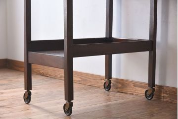 アンティーク家具　バタフライサイドテーブル　ウォールナット材製　イギリスアンティーク