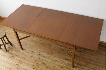 ヴィンテージ家具　北欧ビンテージ 1960年代G-PLAN(ジープラン)エクステンションテーブル ミッドセンチュリー