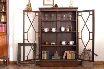 アンティーク家具　イギリスアンティーク ブックケース・ガラスショーケース・キャビネット(本箱)