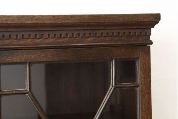 アンティーク家具　イギリスアンティーク ブックケース・ガラスショーケース・キャビネット(本箱)