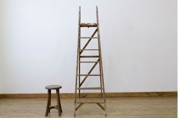 アンティーク雑貨　イギリスアンティーク　ウッドステップラダー脚立梯子(ディスプレイ用)(1)