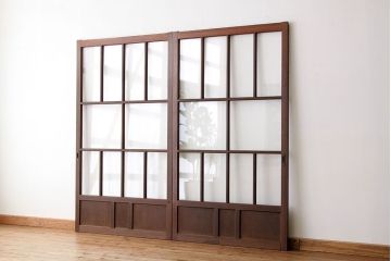 昭和レトロ　古い木のシックなガラス戸2枚セット(引き戸)