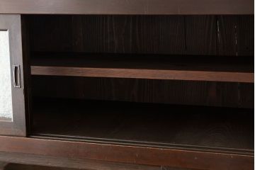 アンティーク家具　六尺　古民具・骨董　モダンで重厚な結霜ガラス水屋箪笥(のぼり付き)(食器棚、収納棚)