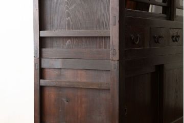 アンティーク家具　六尺　古民具・骨董　モダンで重厚な結霜ガラス水屋箪笥(のぼり付き)(食器棚、収納棚)
