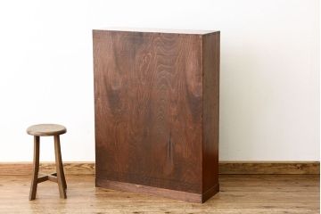 アンティーク家具　古い木のシンプルなアンティーク飾り棚(陳列棚)