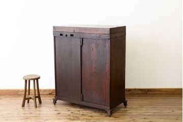 アンティーク家具　イギリスアンティーク　オーク材のリメイクレコードケース(収納棚・本棚)