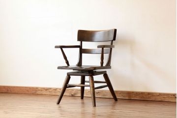 中古　柏木工　ウィルダネス回転イス?