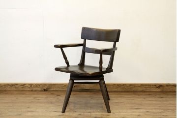 中古　柏木工　ウィルダネス回転イス?