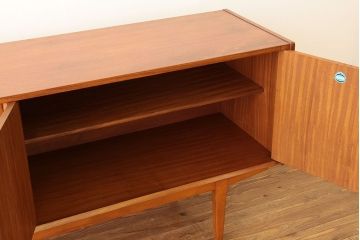 アンティーク家具　1960年代北欧デザインミッドセンチュリーサイドボード(リビングボード)NATHAN