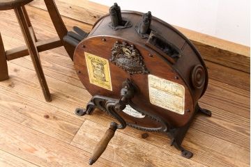 アンティーク雑貨　イギリスアンティーク　ナイフクリーナーシャープナー(ディスプレイ用)