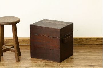 アンティーク　珍品　ナラ無垢材 収納箱