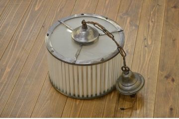 アンティーク　古い洋館の吊り下げガラス照明