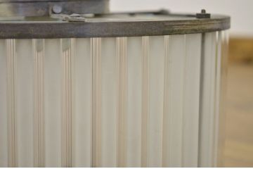 アンティーク　古い洋館の吊り下げガラス照明