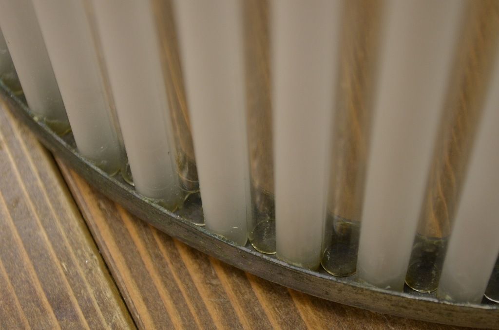 アンティーク　古い洋館の吊り下げガラス照明