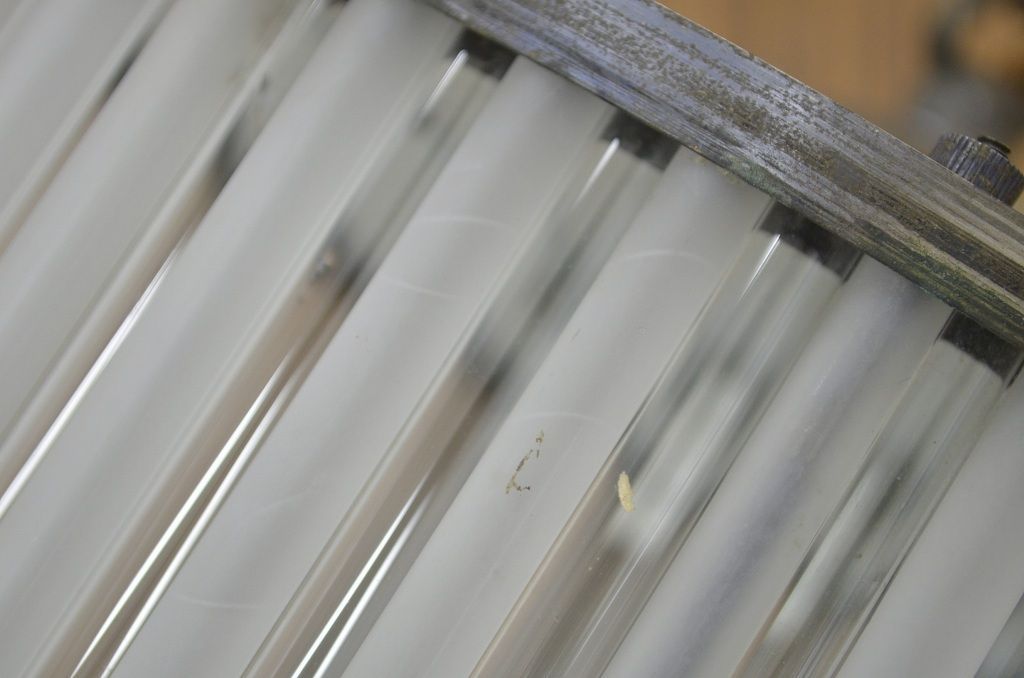 アンティーク　古い洋館の吊り下げガラス照明