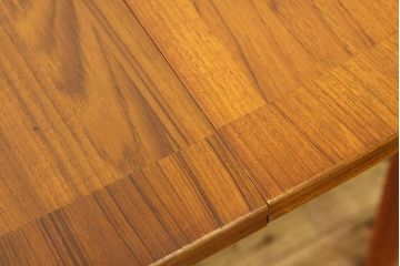 ヴィンテージ家具　北欧ビンテージオーバルエクステンションテーブル1960年代ミッドセンチュリー
