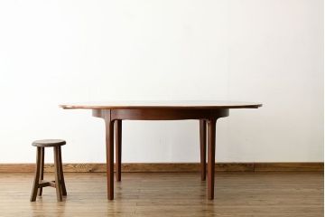 ヴィンテージ家具　北欧ビンテージエクステンションテーブル1960年代ミッドセンチュリー