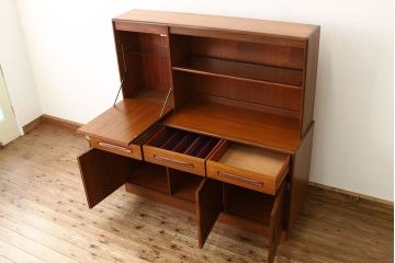 ヴィンテージ家具　北欧ビンテージサイドボードG-PLANジープランミッドセンチュリー1960年代