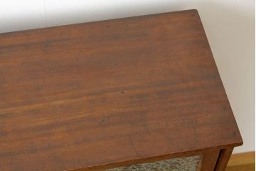 アンティーク家具　アンティーク古い無垢板の結霜ガラスの下駄箱(収納棚)