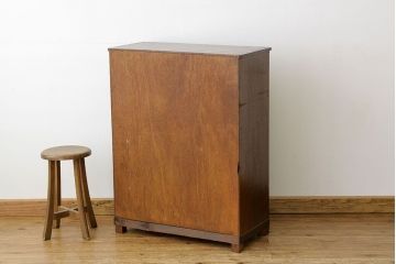アンティーク家具　アンティーク古い無垢板の結霜ガラスの下駄箱(収納棚)