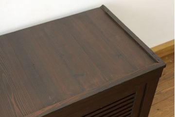 アンティーク家具　古民具・骨董　極厚金具の使い込まれた味わいある重ね美濃帳場箪笥(時代箪笥)