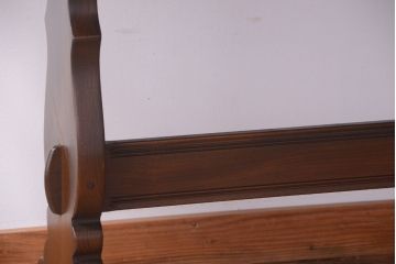 アンティーク家具　イギリスERCOL(アーコール)　ウィンザーシリーズ　ダイニングテーブル