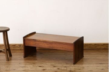 レトロ家具　昭和レトロ　古い木の使い込まれた文机(テーブル)