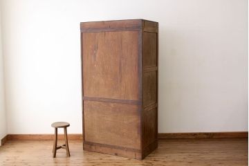 アンティーク家具　大正ロマン　特別注文造りナラ材の重厚なワードローブ(洋服タンス)チェスト