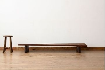 アンティーク家具　古民具・骨董　ジャンク品　反り有り古い木の脚付き裁ち板