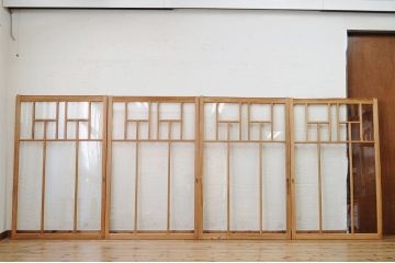 和製アンティーク　古い木味の変わり型ガラス引き戸4枚セット(窓)