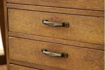 レトロ家具　アンティーク　古い木のレトロな5杯小引き出し