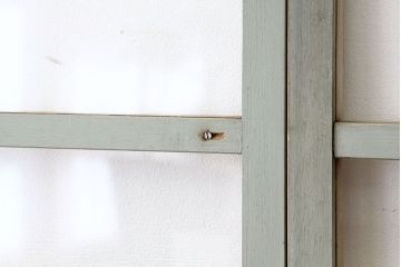 昭和レトロ　シャビーなペイントがおしゃれなアンティークガラス引き戸4枚セット(窓)