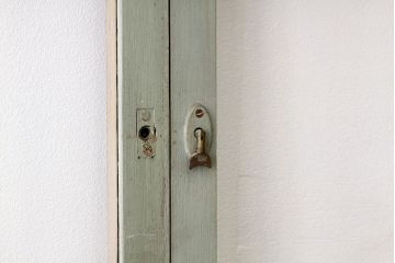 昭和レトロ　シャビーなペイントがおしゃれなアンティークガラス引き戸4枚セット(窓)