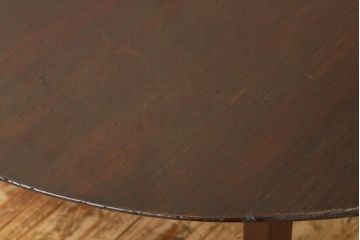 アンティーク家具　珍品!古い木の中抜き丸型ちゃぶ台