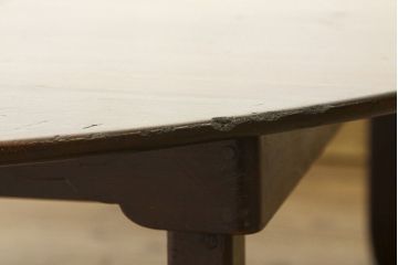 アンティーク家具　珍品!古い木の中抜き丸型ちゃぶ台