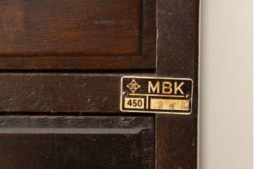 レトロ家具　昭和レトロ　古い工場のナラ材引き出し付きサイドテーブル