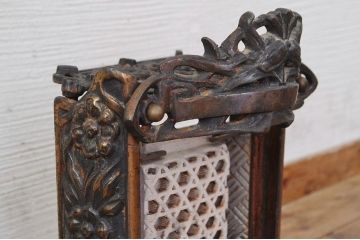 アンティーク雑貨　店舗什器としておすすめの上質なガスストーブ