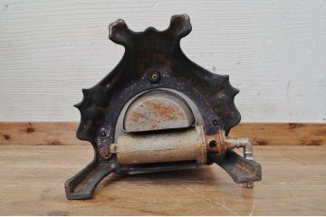 アンティーク雑貨　店舗什器としておすすめの上質なガスストーブ