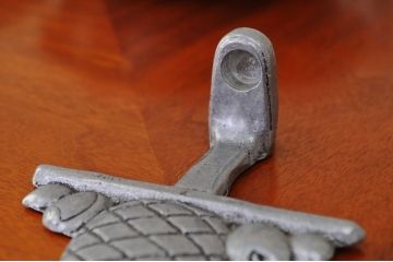 アンティーク雑貨　新品展示品厚手のズッシリとしたピューター(錫)製の燭台その他セット