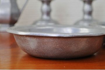 アンティーク雑貨　新品展示品厚手のズッシリとしたピューター(錫)製の燭台その他セット