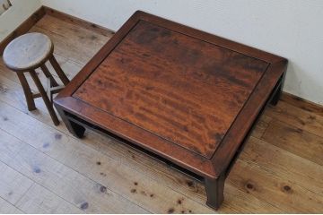 アンティーク家具　素敵な雰囲気!古い唐木のシックな座卓